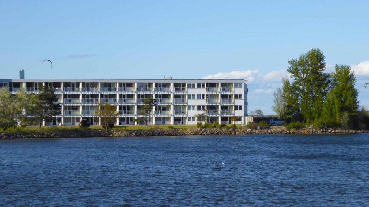Strandhotel S33-213 ハイリゲンハーフェン エクステリア 写真
